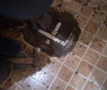 安源卫生间漏水维修公司为您分享下卫生间渗水如何处理及注意事项