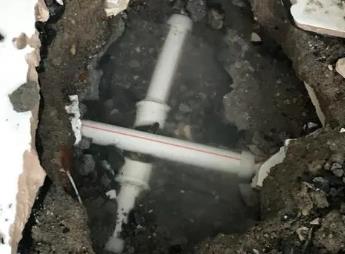 安源阳台漏水维修公司为您分享楼上楼下漏水怎么处理